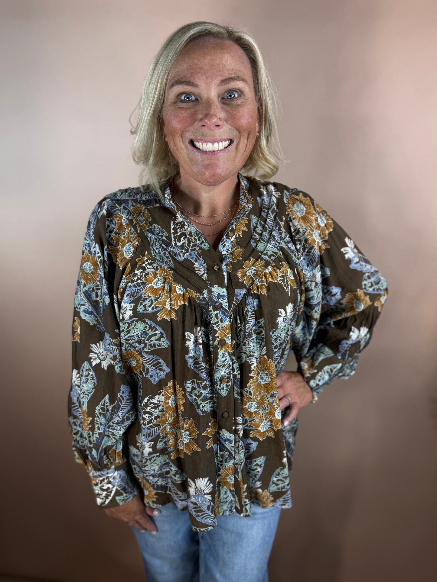 Tess Floral Button Top