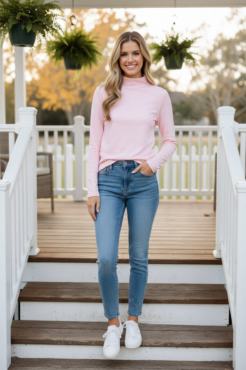 Monas Mockneck