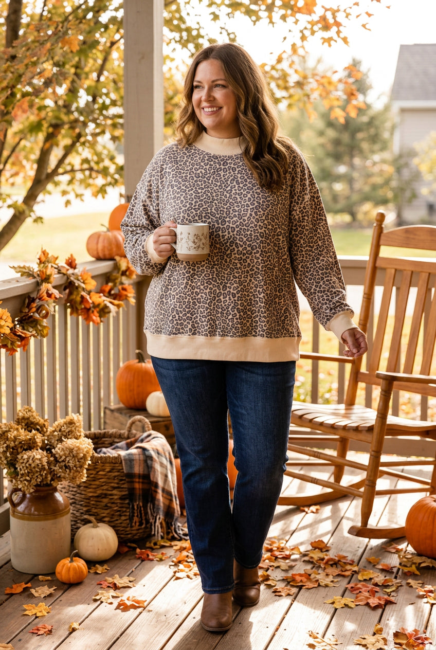 Curvy Leopard Mockneck