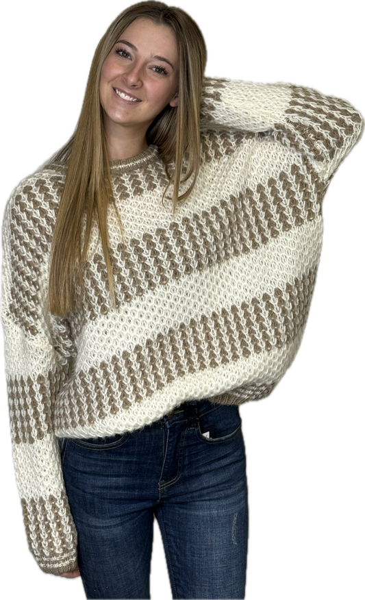 Kates Round Neck Sweater Top