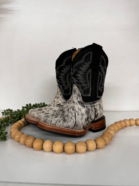 RH Speckled Boots