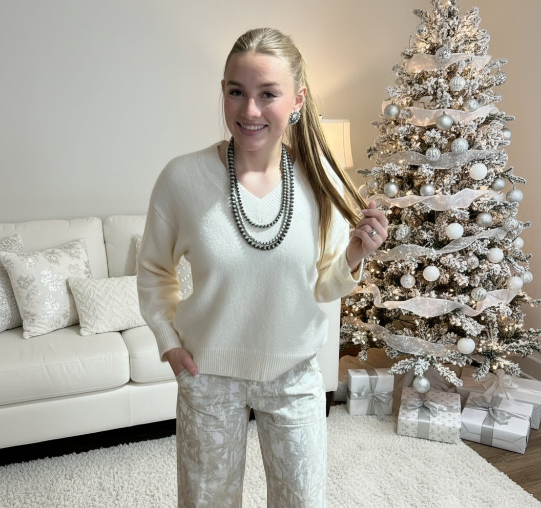 Brushed V-Neck LS Pullover